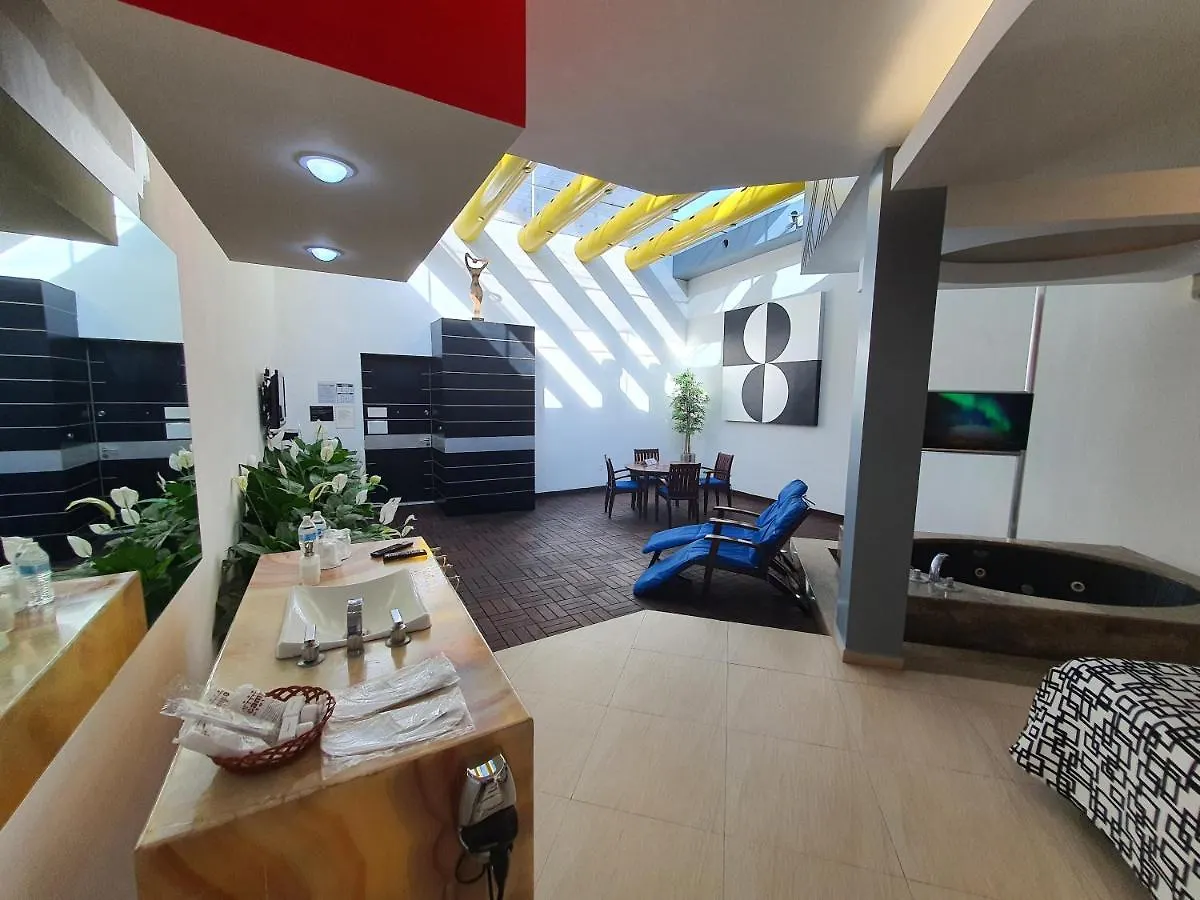 Hotel Alcampo Queretaro